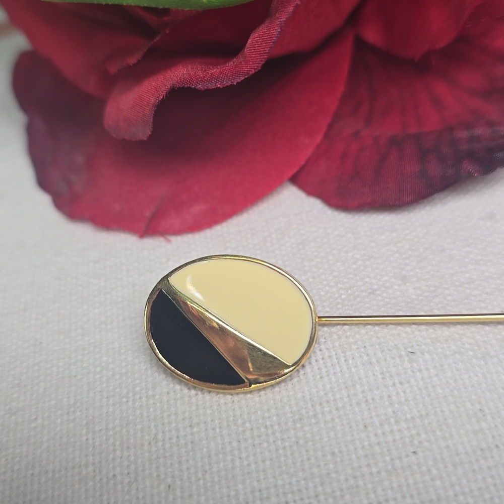 Monet Oval Gold-tone Stick Pin, VNT